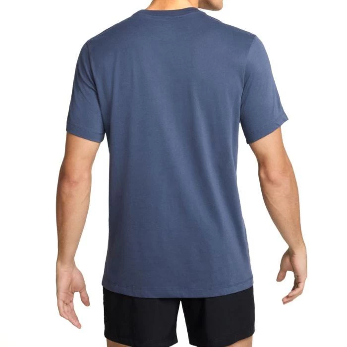 remera-m-nk-df-tee-hbr-novelty-hj3594437_b