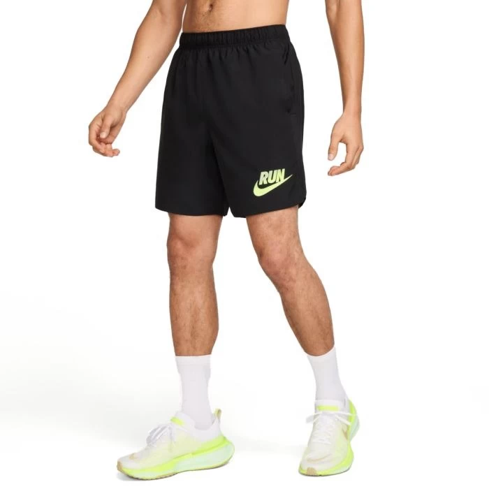 short-m-nk-run-enrgy-chlngr-7ul-shrt-hj3566010