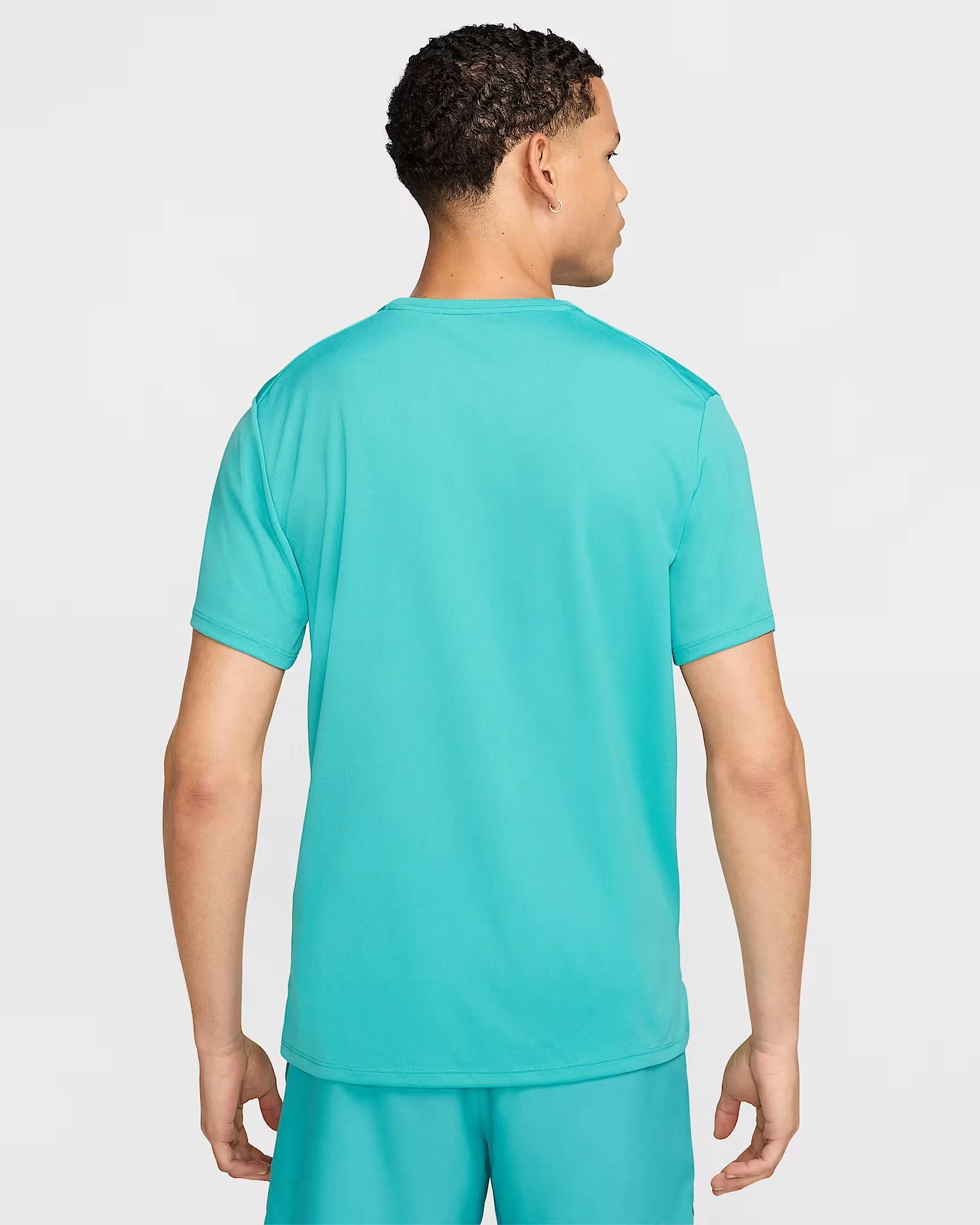 remera-m-nk-df-uv-miler-ss-dv9315345_b