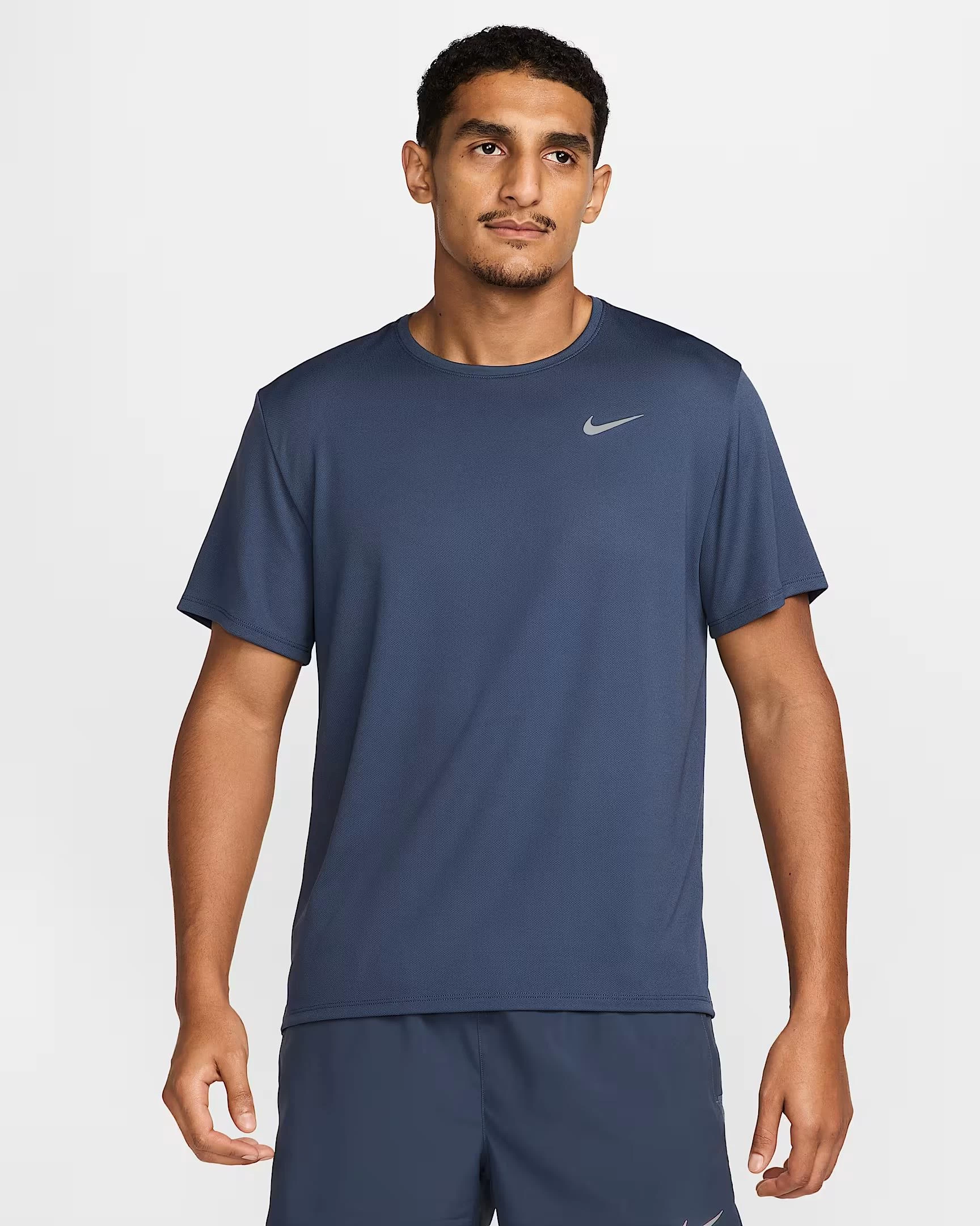 remera-m-nk-df-uv-miler-ss-dv9315437
